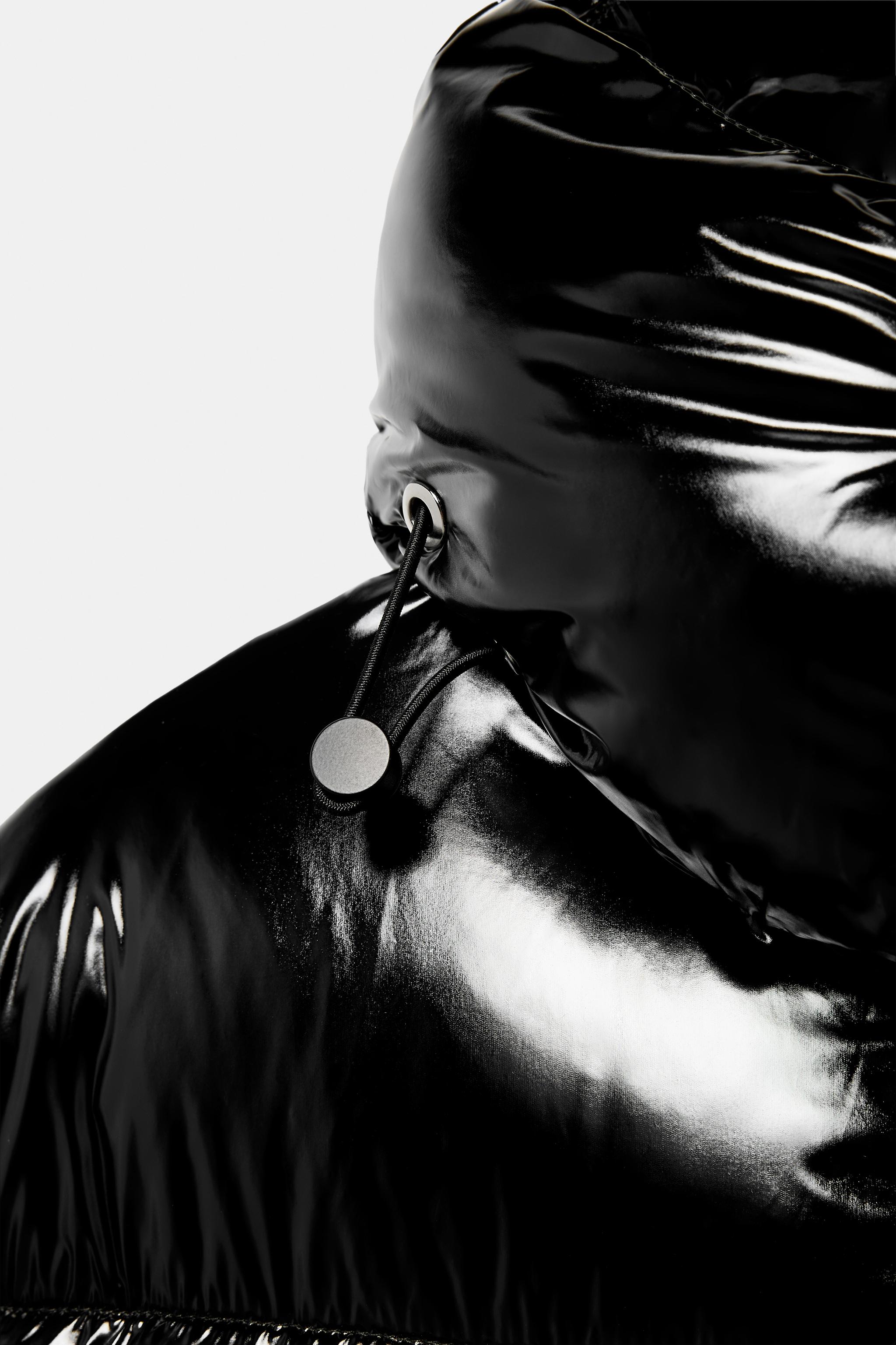 LONG SHINY EFFECT ANORAK