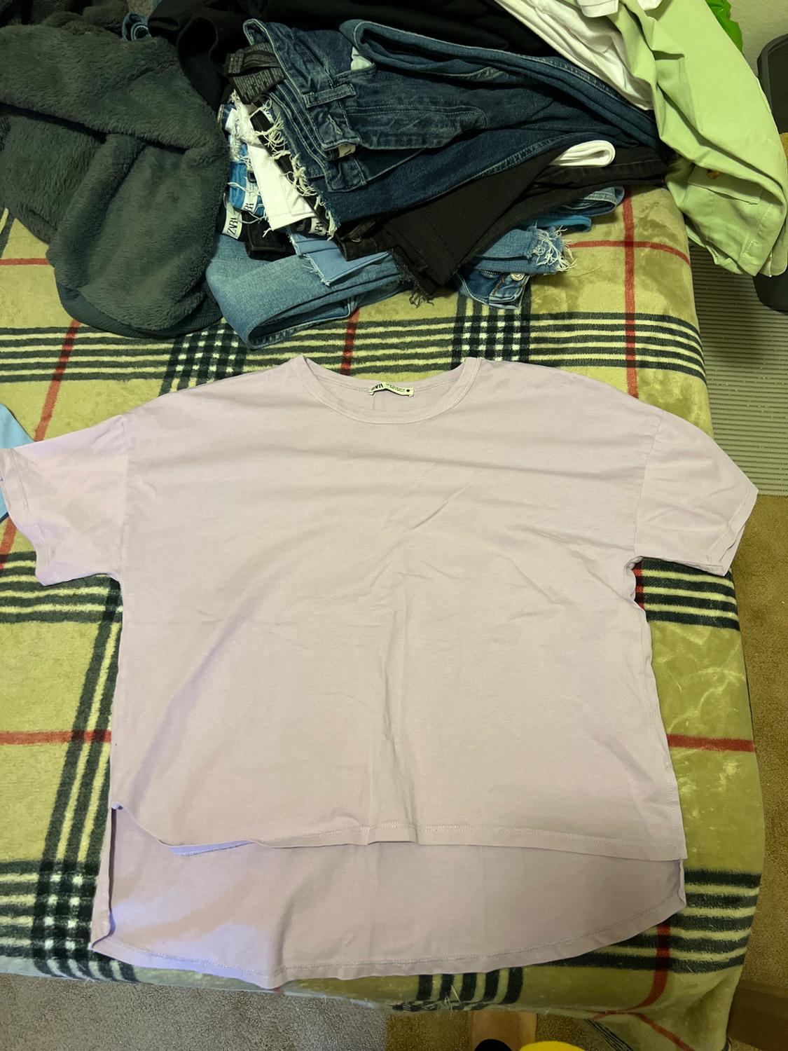 OVERSIZED T-SHIRT