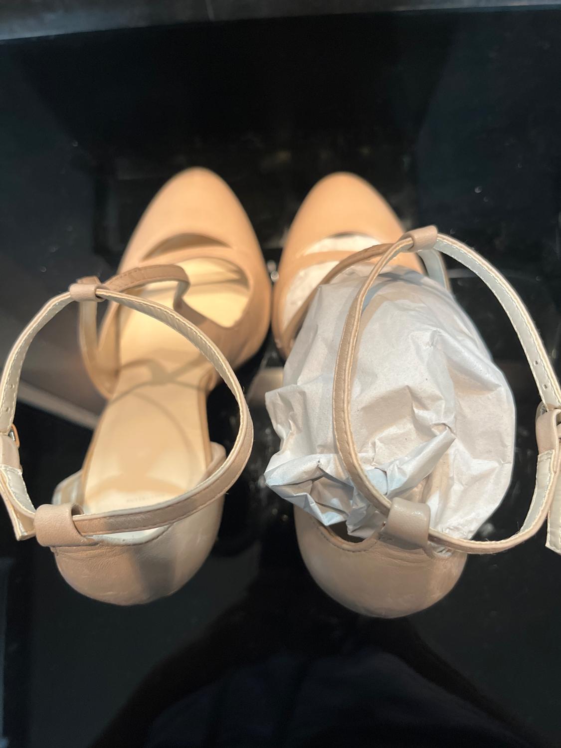ZAPATO DE TACÓN BEIGE/NUDE - Image 3