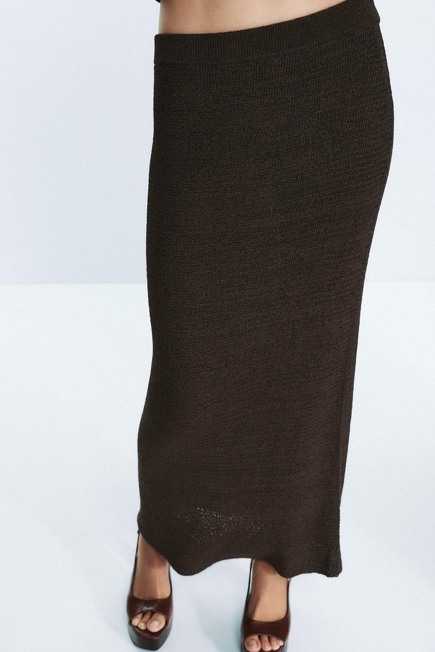 TEXTURED KNIT MAXI SKIRT