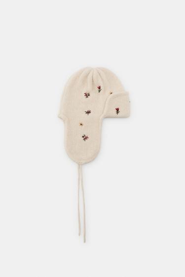 Zara 刺繡護耳針織帽 - 裸色