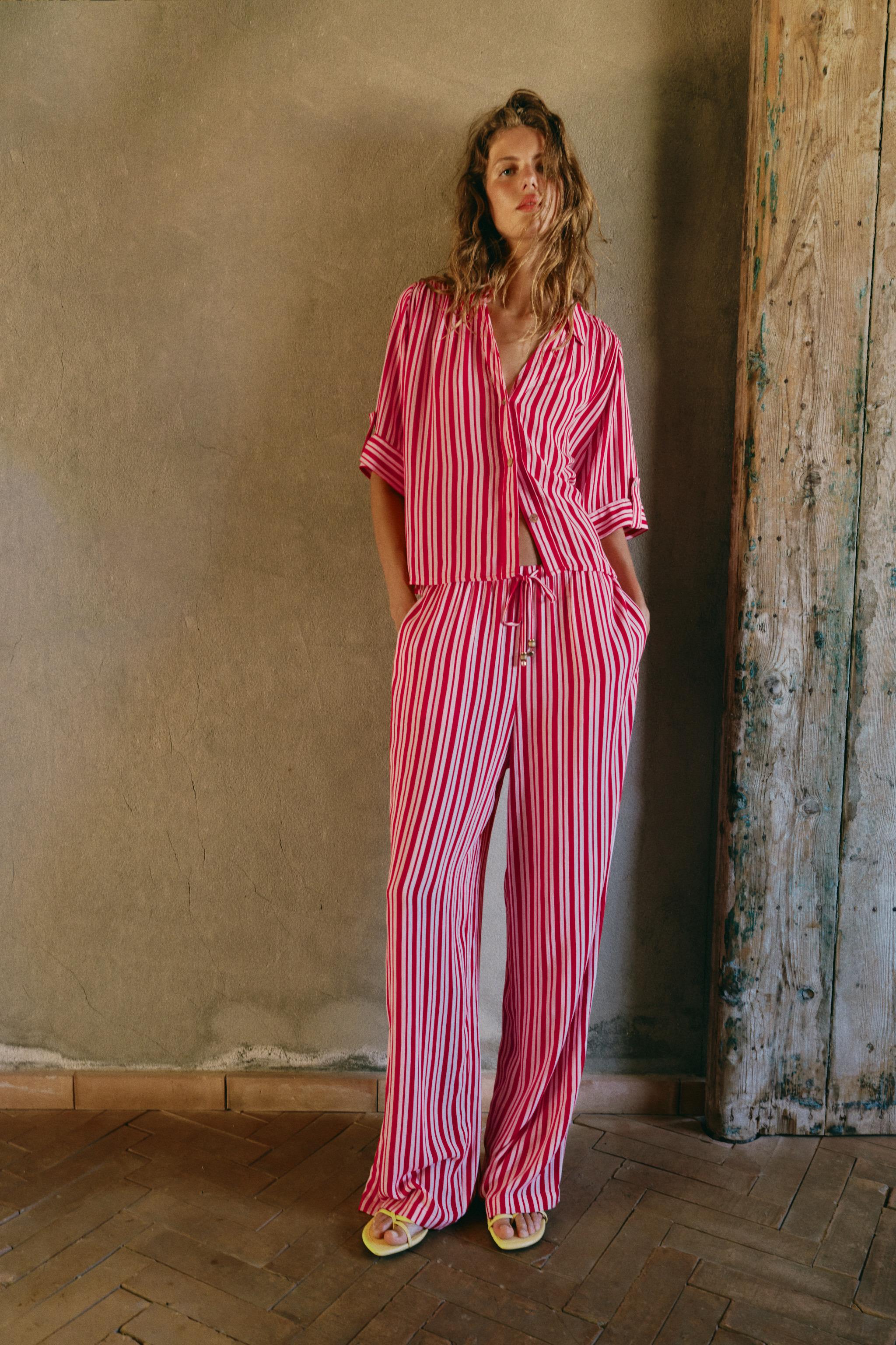 Женские рубашки Zara FLOWY STRIPED SHIRT