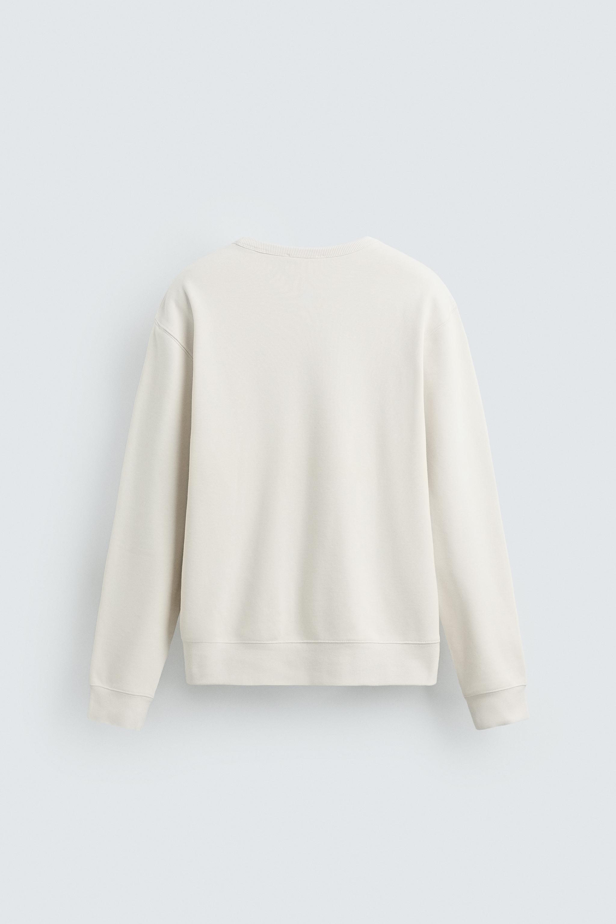 BASIC CREWNECK SWEATSHIRT - Black | ZARA Canada