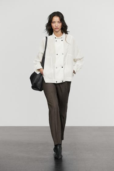 Snap-button stand collar shirt — Ecru 1