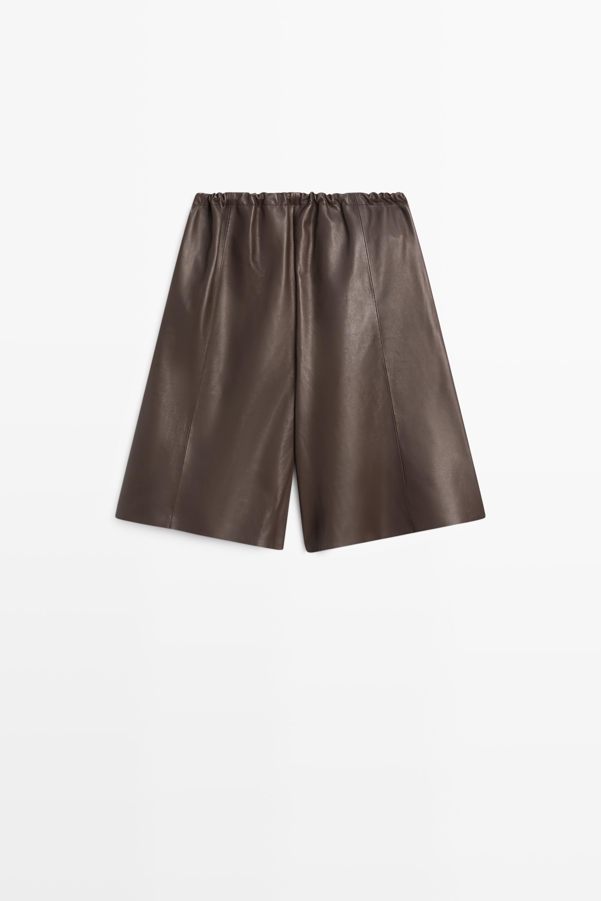 Bermuda long en cuir nappa