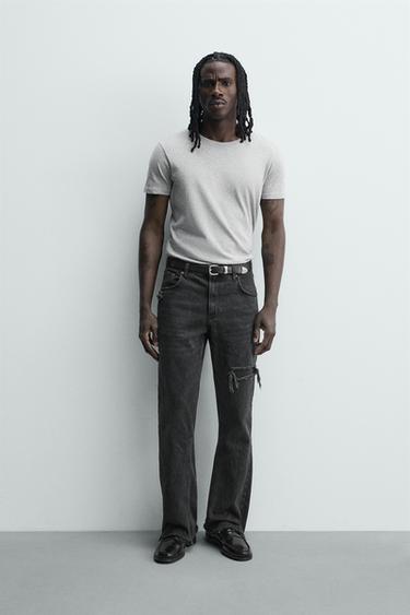 JEANS FLARE FIT ممزّق - أسود by Zara