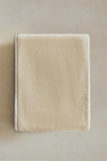 RĘCZNIK KĄPIELOWY WYKONANY ŚCIEGIEM RYŻOWYM - Piaskowy Zara