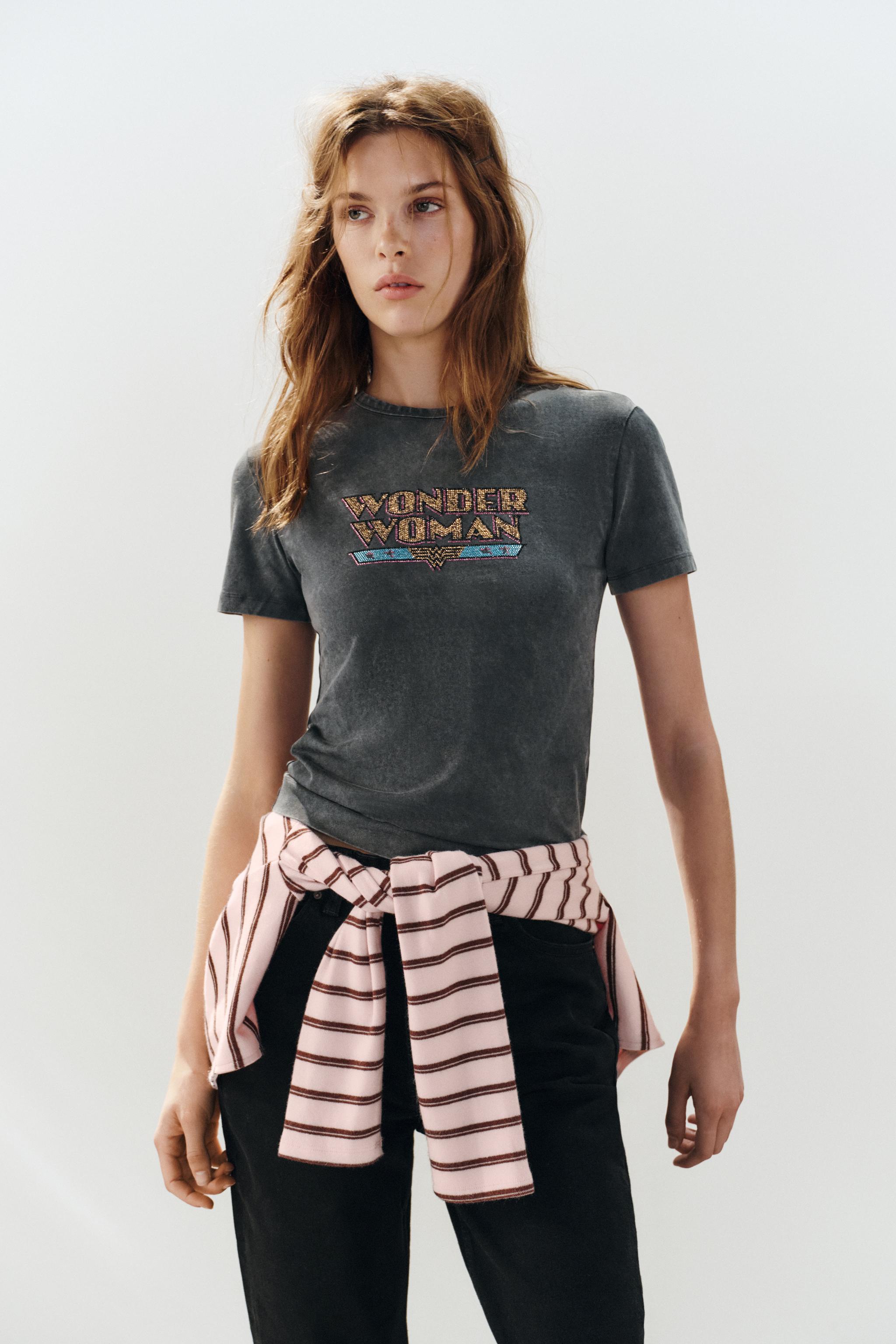 WONDER WOMAN RHINESTONE T-SHIRT