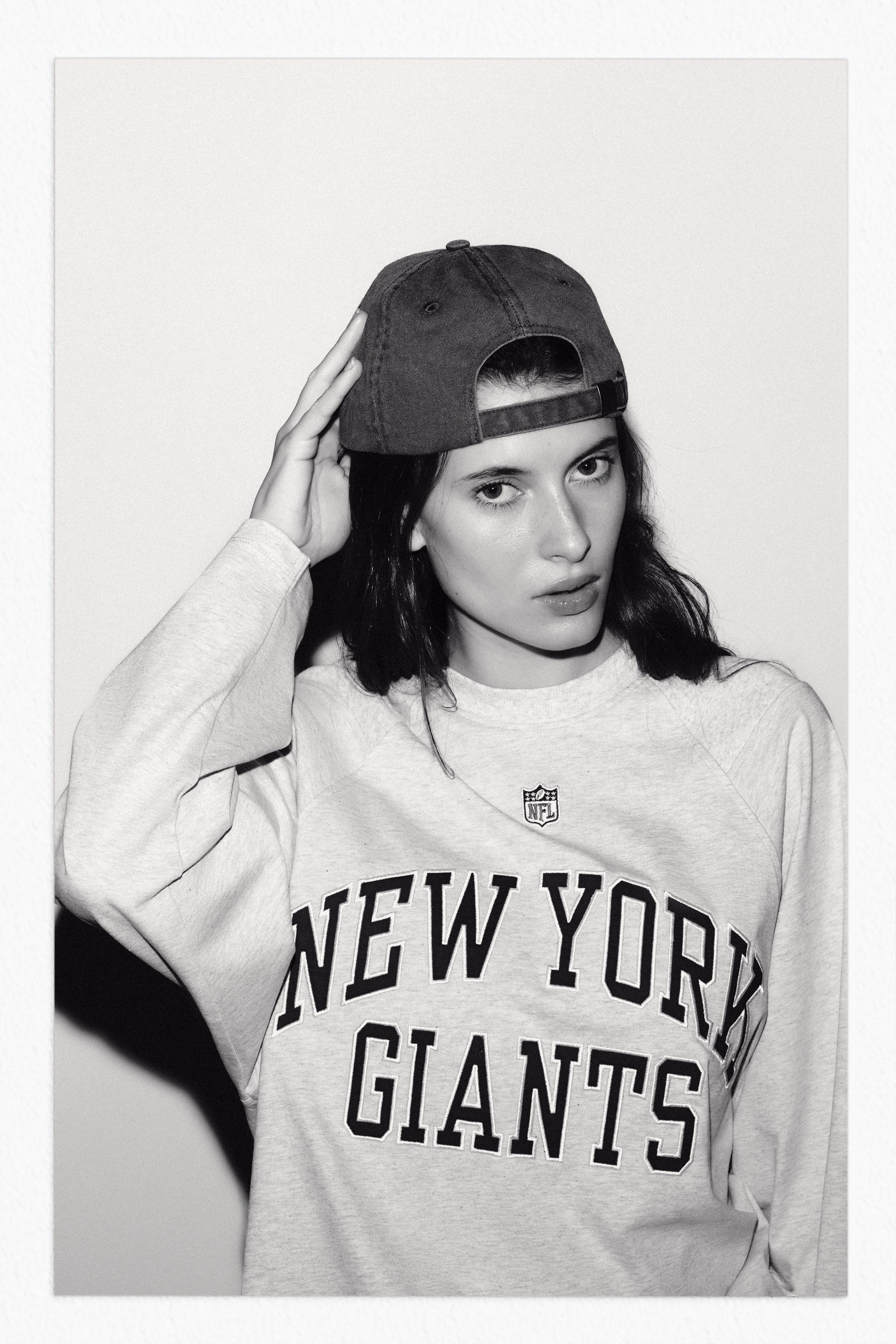 【ZARA】NFLジャイアンツTシャツ ホワイト | 0264/313/250 ZARA】NFLジャイアンツTシャツ ホワイト | 0264/313/250 (ZARA/T