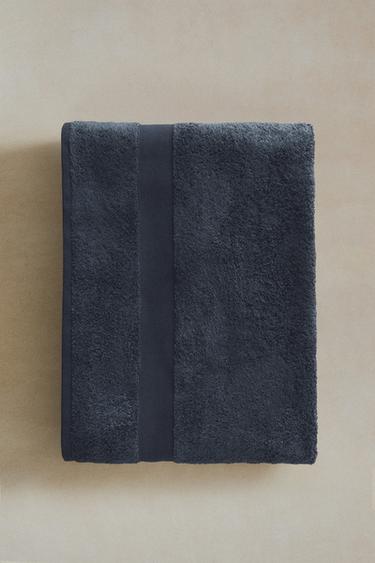 TOALLA BAÑO ALGODÓN PREMIUM (600 GXM²) - Azul tinta de Zara
