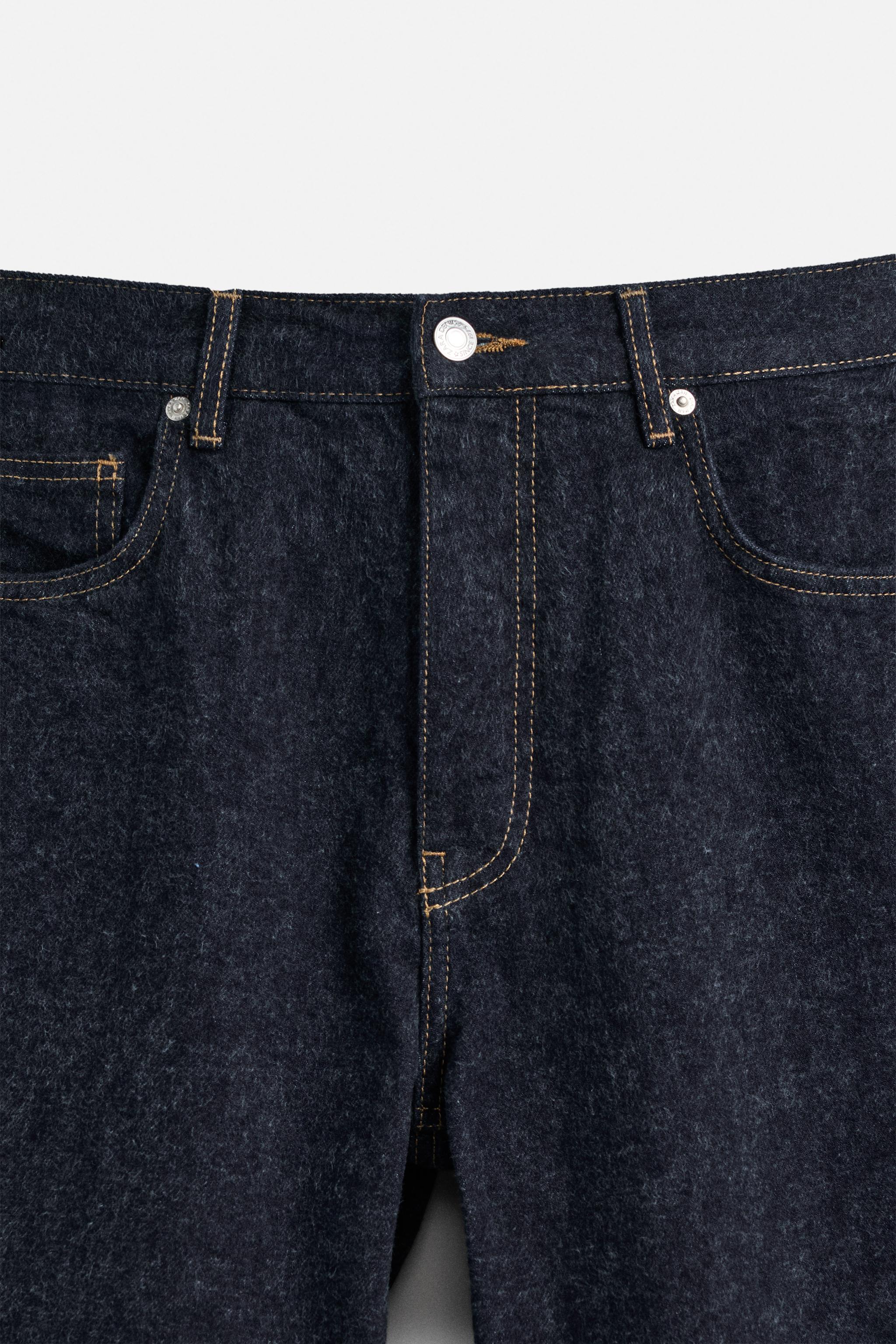 JEAN STRAIGHT FIT BROSSÉ