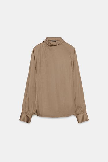 BLUSA SATINADA CUELLO DRAPEADO - Mocha de Zara - Imagen 0