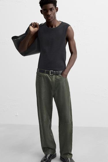 Zara WRINKLED EFFECT LEATHER PANTS - Dark green