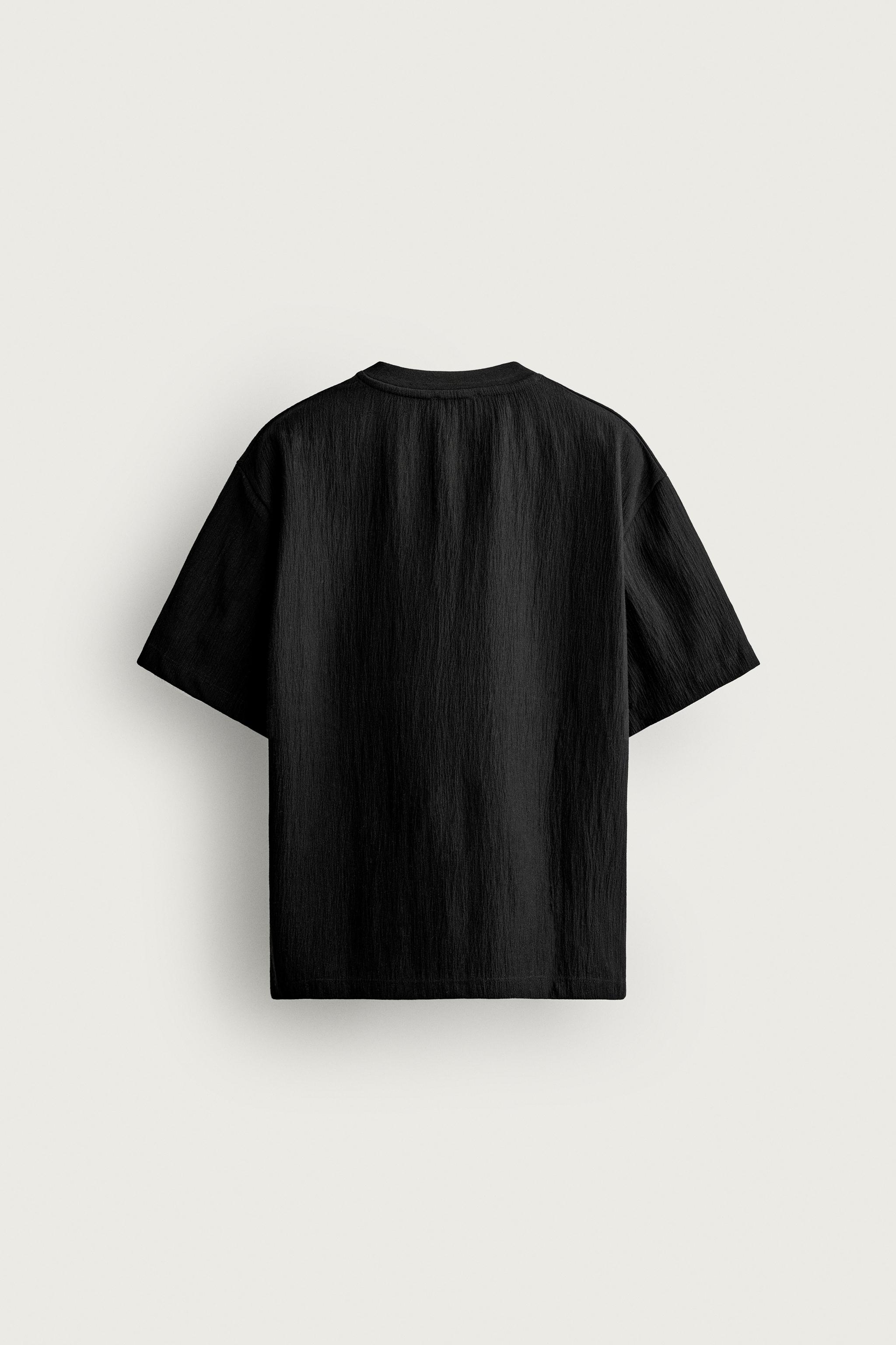 RELAXED FIT TEXTURED T-SHIRT