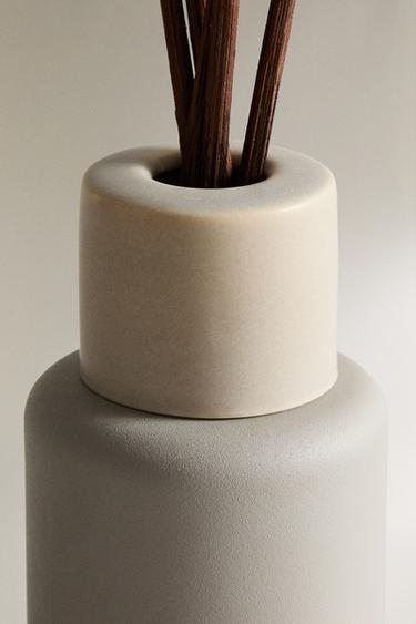 (95 ML) FLOR DE NOVIEMBRE SCENTED REED DIFFUSERS - Brick by Zara - Image 3