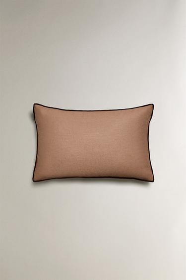 Zara LINEN CUSHION COVER WITH OVERLOCK - Pink - Image 0