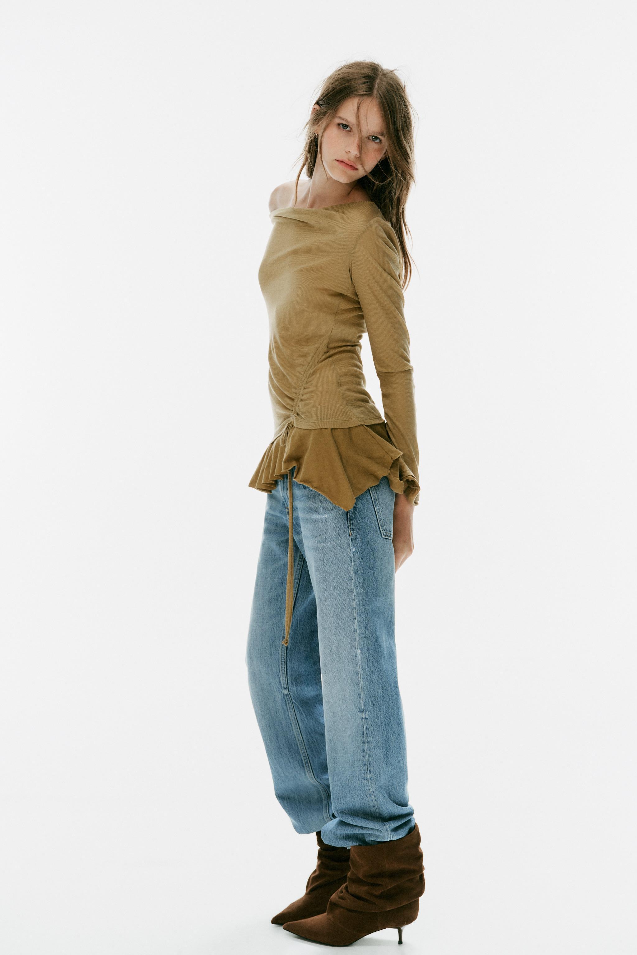 RUFFLED ASYMMETRICAL RUCHED TOP