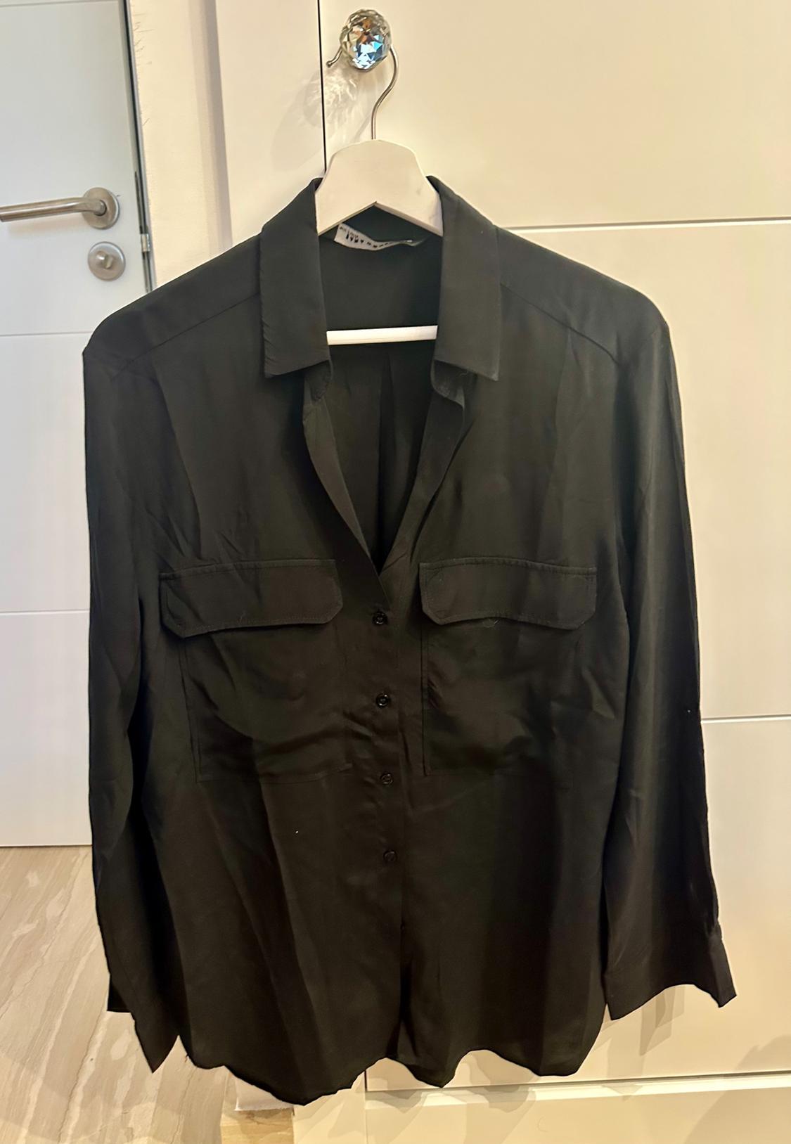 CAMISA CON BOLSILLOS FRONTALES - Image 2