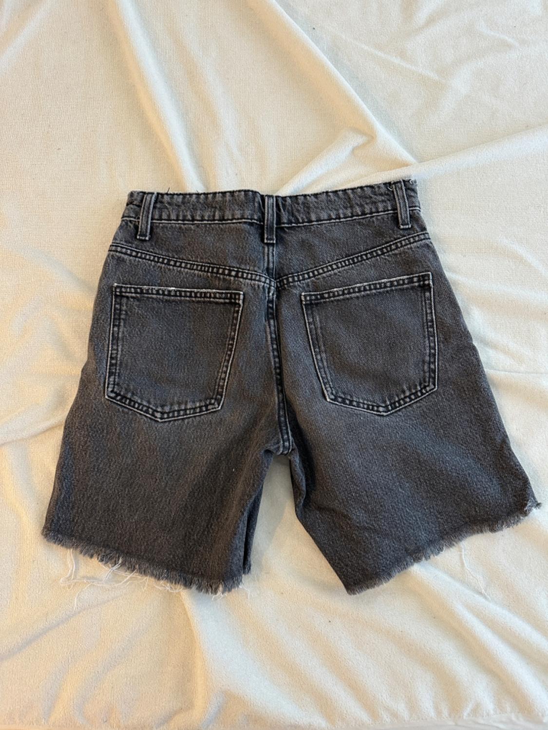 LOOSE FIT DENIM TRF BERMUDA SHORTS - Image 2