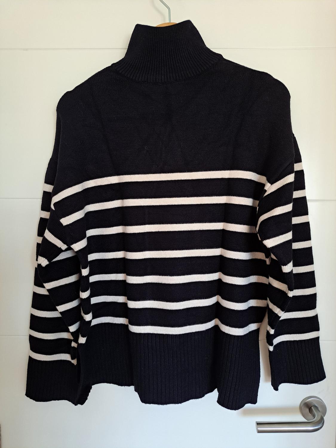 STRIPED SWEATER WITH ZIP - Image 2