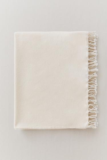 FRINGED COTTON BEACH TOWEL - Ivory by Zara - Image 4