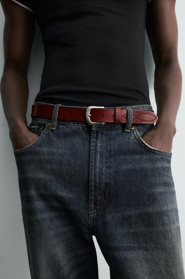 CEINTURE EN CUIR EFFET VINTAGE - Rouge de Zara - Image 0