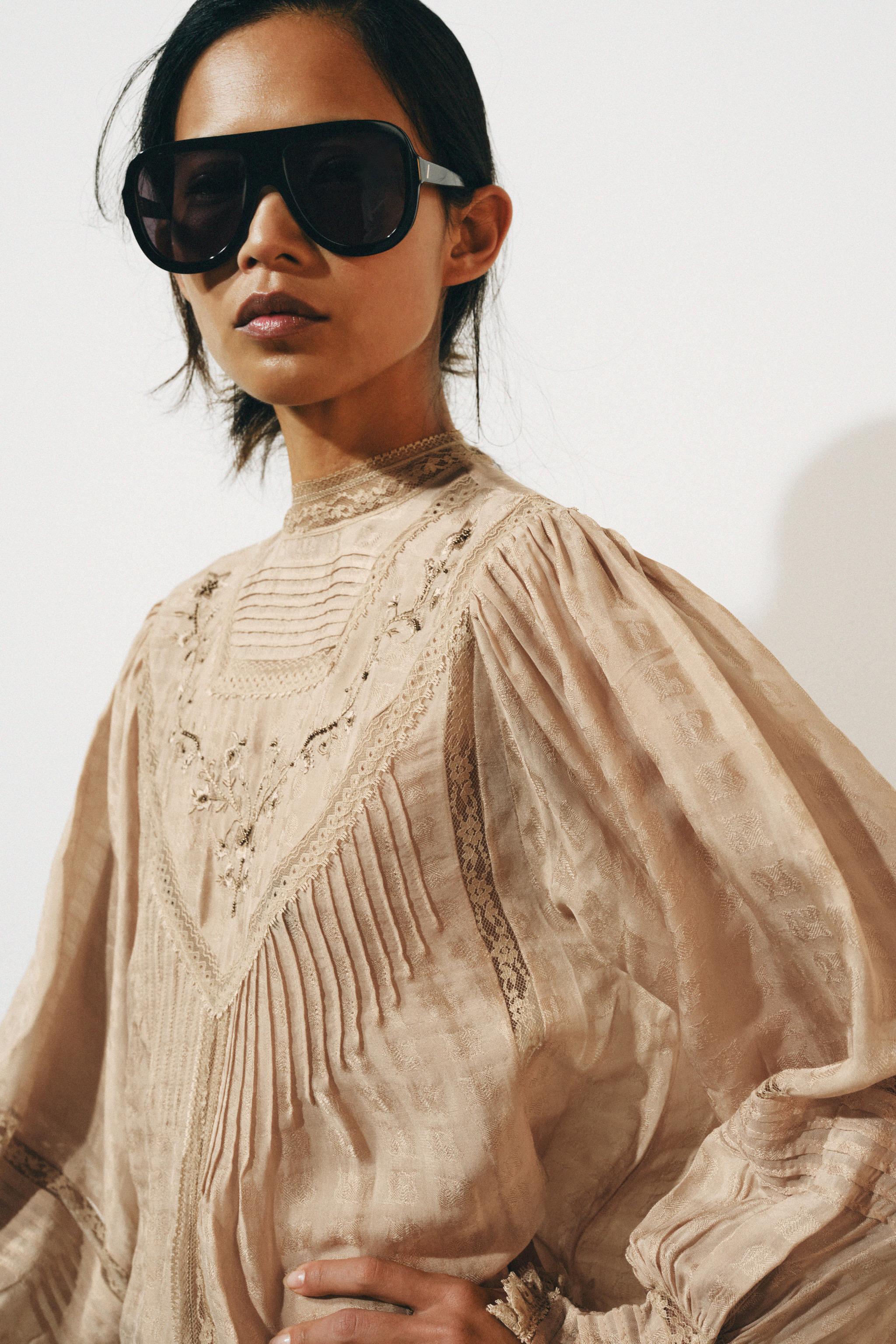 Женские рубашки Zara ZW COLLECTION EMBROIDERED ROMANTIC SHIRT — фото 4