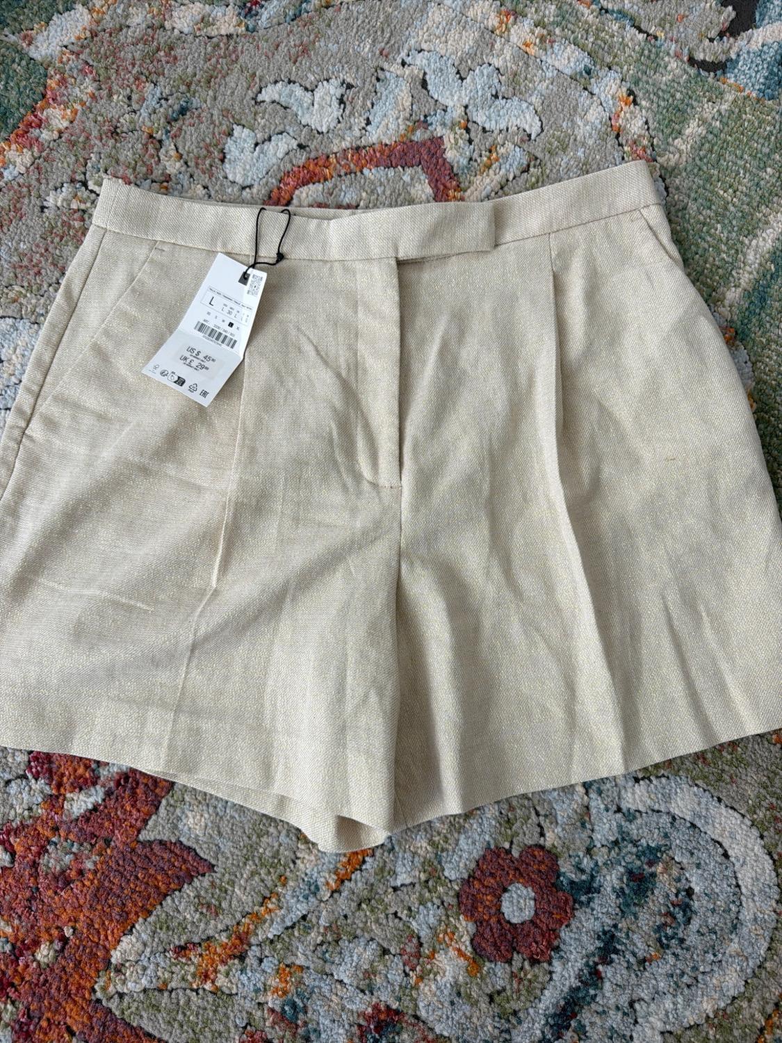 WIDE FIT LINEN BLEND SHORTS - Image 2