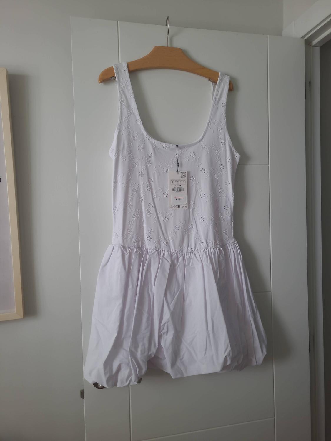 EMBROIDERED BALLOON DRESS - Image 2
