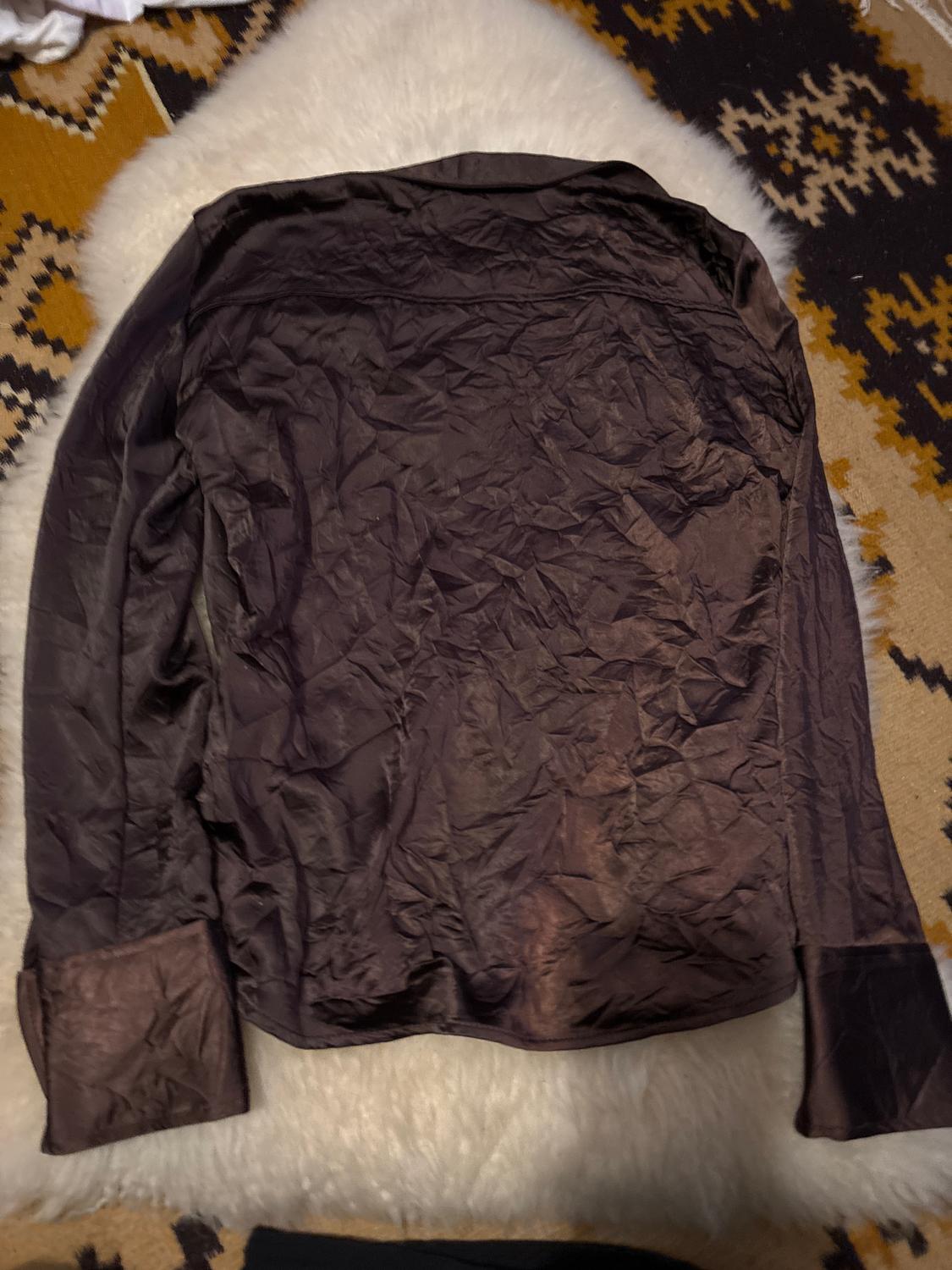 CREASED-EFFECT SATIN BLOUSE - Image 2