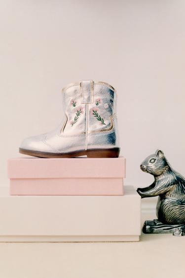 METALLIC EMBROIDERED BOOTS - Silver by Zara