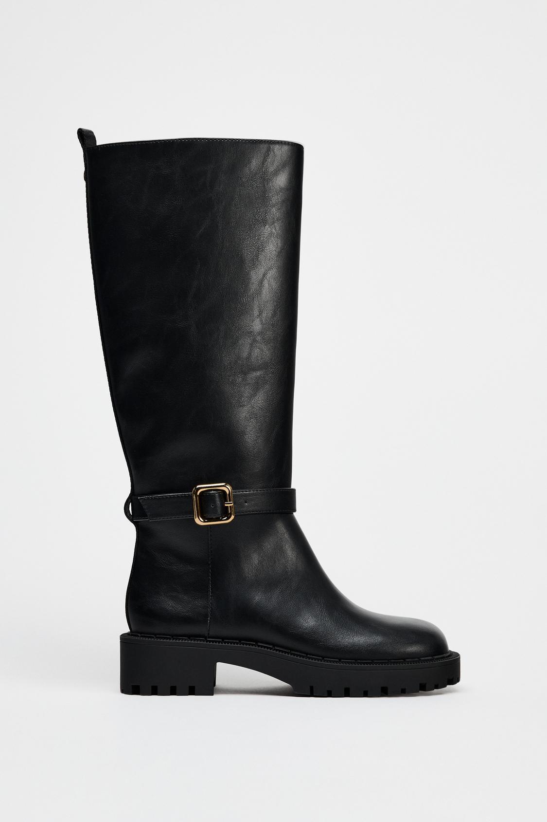 FLAT LUG SOLE BOOTS