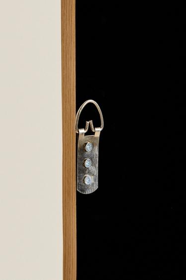 ROUND FULL LENGTH MIRROR WITH FRAME - Light beige by Zara - Image 4