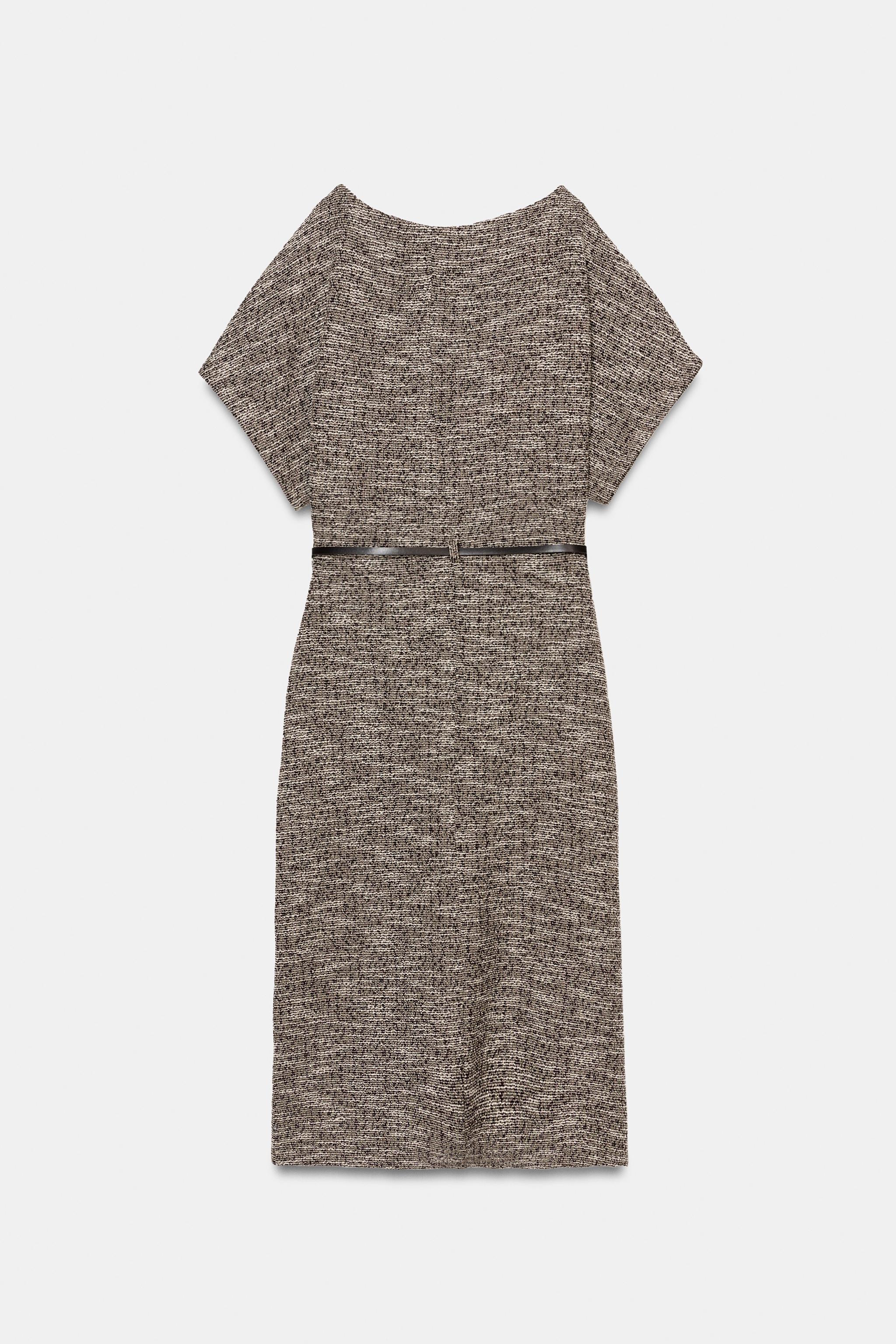 ROBE MI-LONGUE TEXTURÉE AVEC CEINTURE