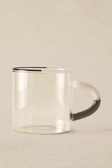 BOROSILICATE GLASS MUG WITH COLOURED HANDLE - Black / White by Zara