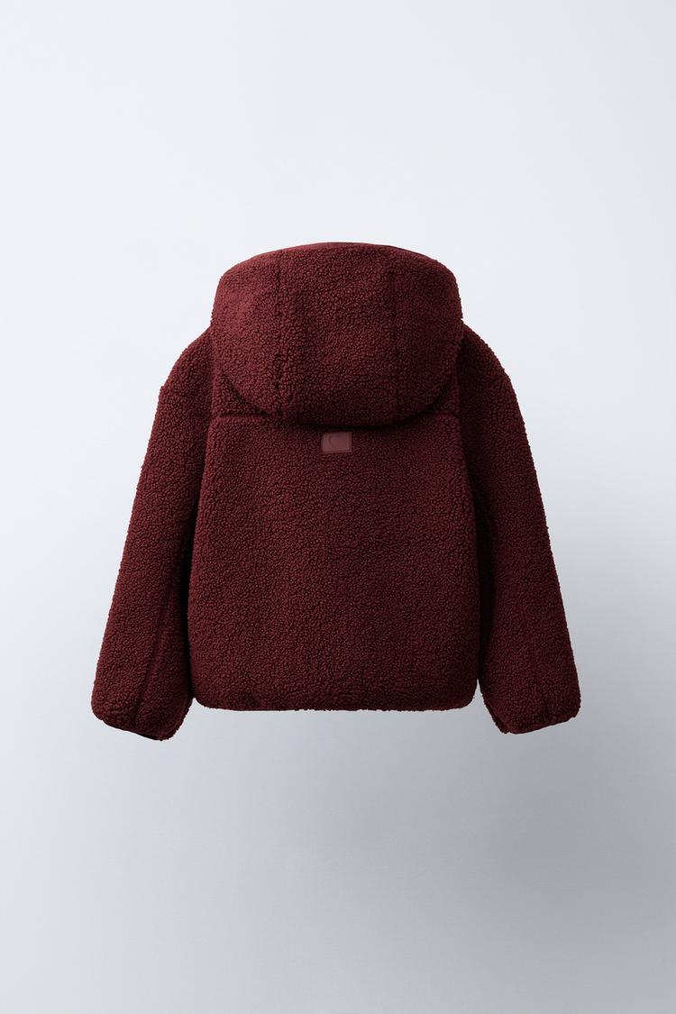 Chaqueta con capucha de pelo sintético 4