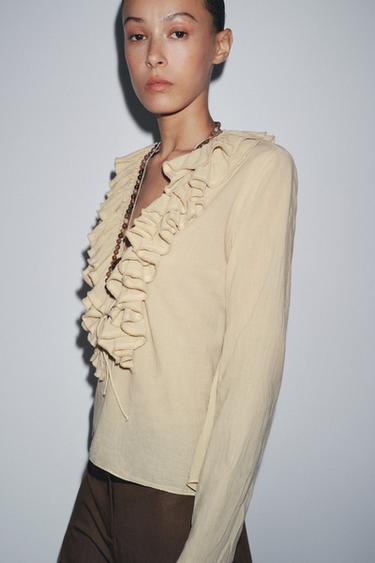 TOP À VOLANTS ZW COLLECTION - Sable de Zara - Image 1