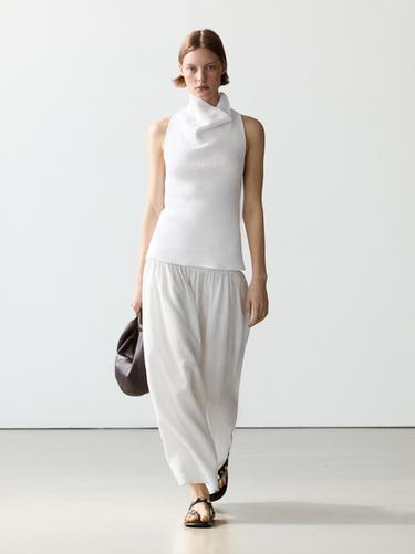 Top en coton à encolure drapée - blanc de Zara - Image 0