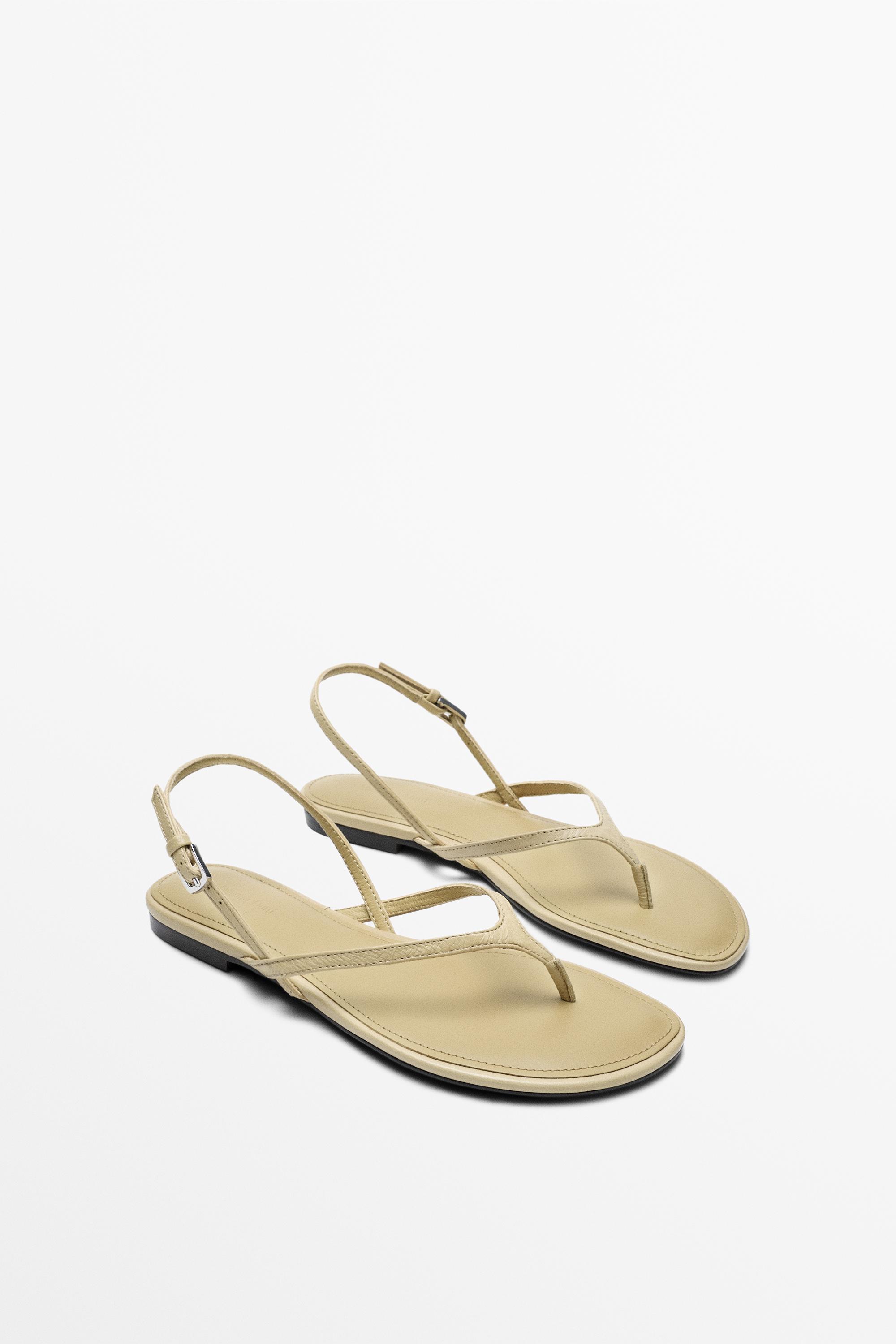Flat leather sandals