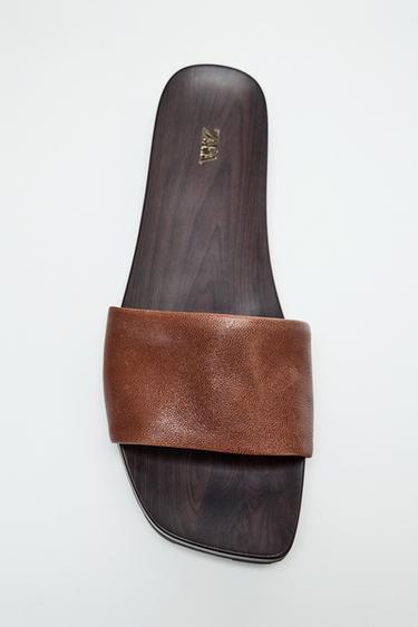 SANDALIA PLANA PIEL SOFT - Marrón de Zara