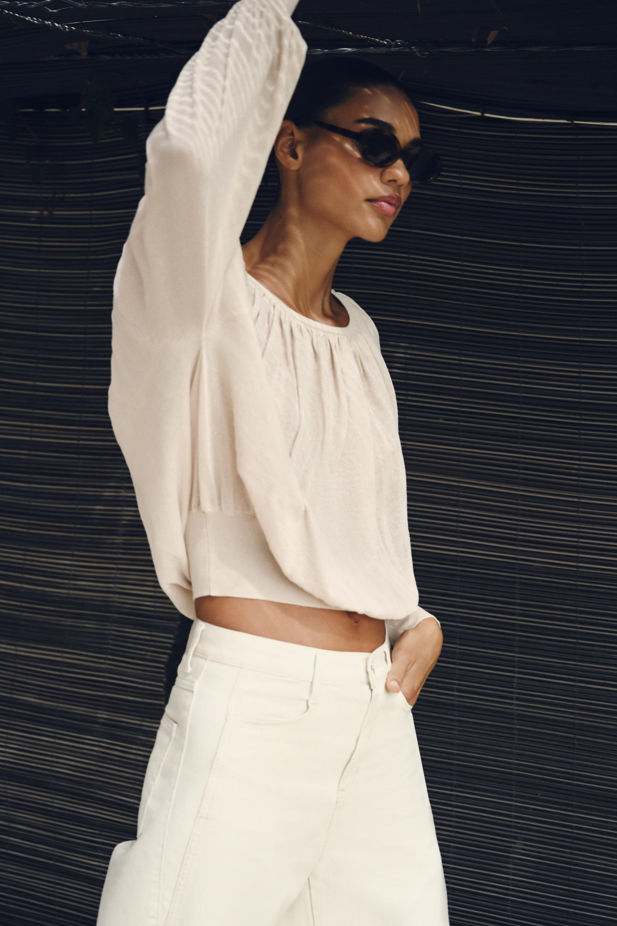 BOAT NECK KNIT BLOUSE
