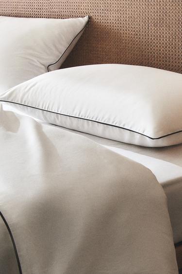 サテンパイピング デュベカバーブラックZaraのサテンパイピング デュベカバー - ブラック