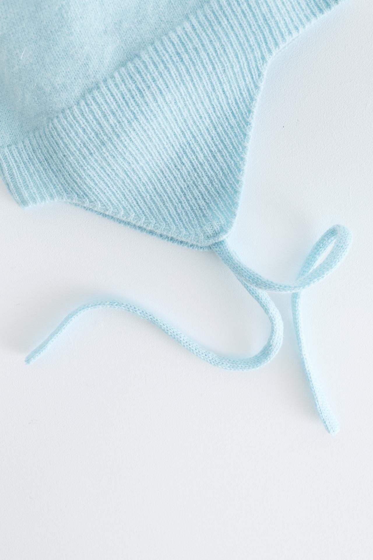 ZARA TIMELESS - 100% CASHMERE BONNET — Sky blue
