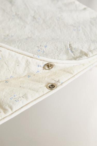 RANGE-LINGETTES ENFANT FLEUR - Bis de Zara - Image 1