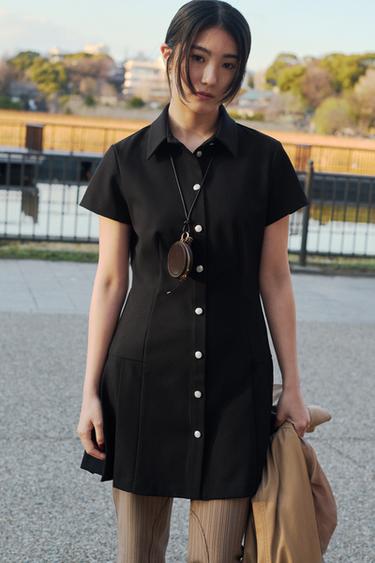 プリーツミニワンピースブラックZaraのプリーツミニワンピース - ブラック 