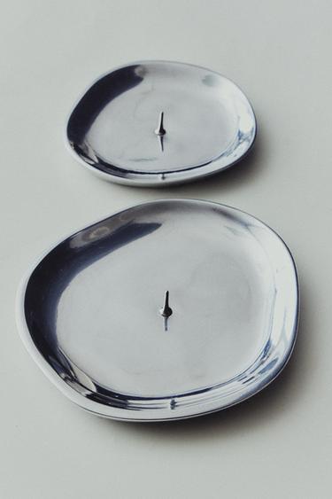 SILVER ALUMINIUM TEALIGHT HOLDER - Silver by Zara