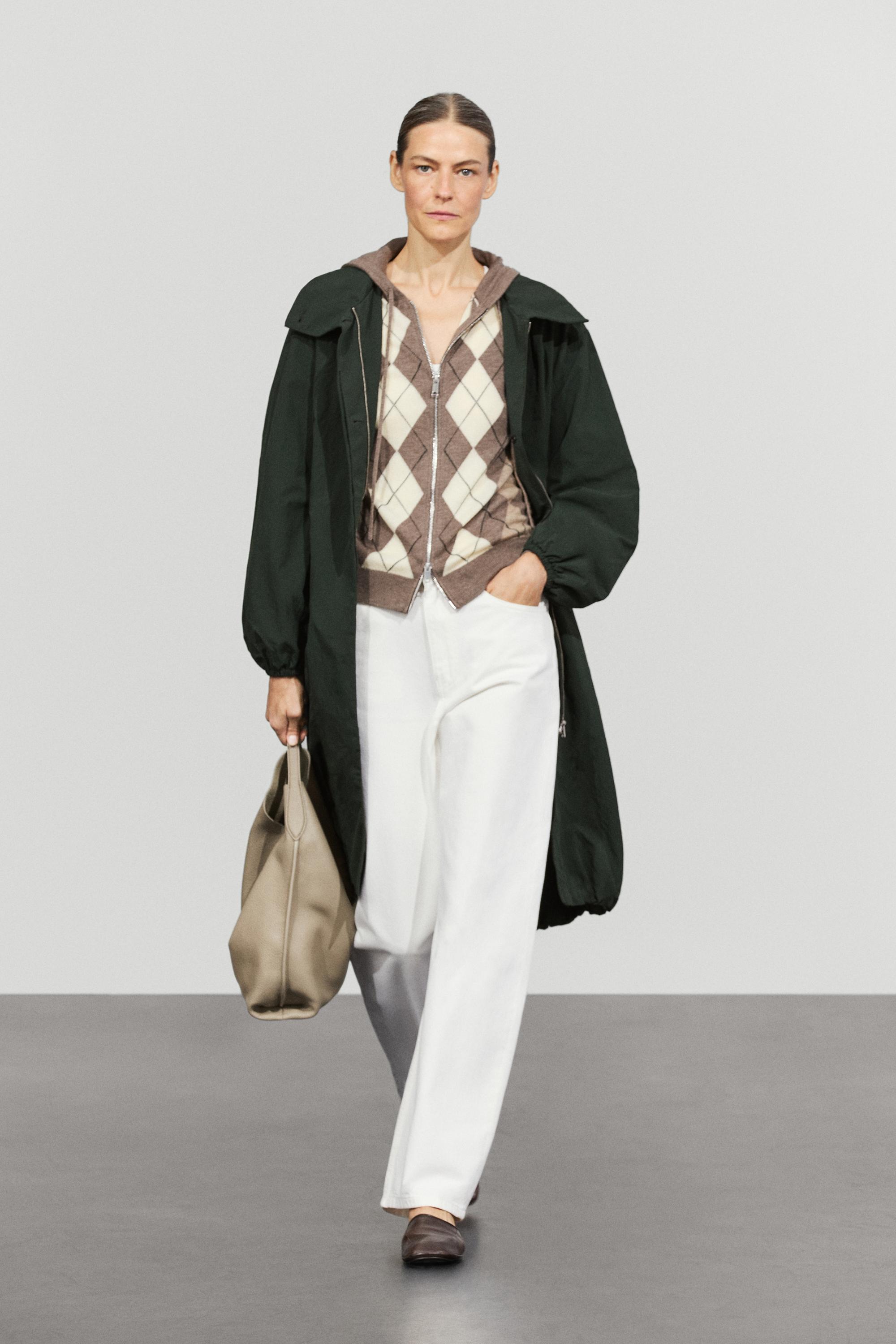 Hooded zip-up knit cardigan