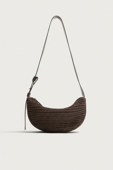BOLSO DE HOMBRO TRENZADO - Marrón de Zara - Imagen 0