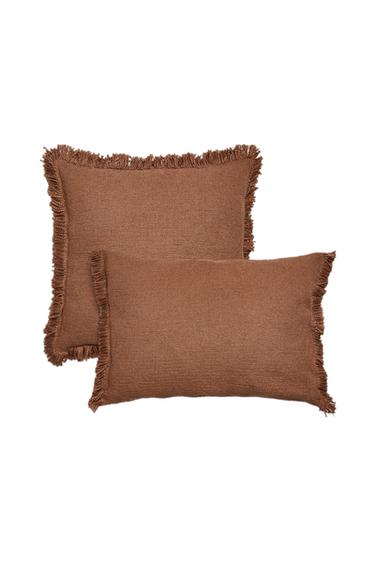 Zaras KUDDFODRAL MED FRANSAR - 772