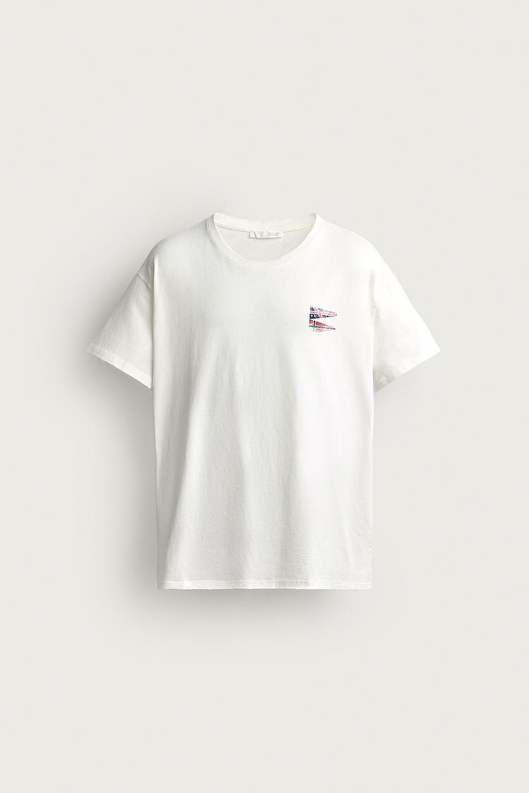 FLAGS PRINT T-SHIRT